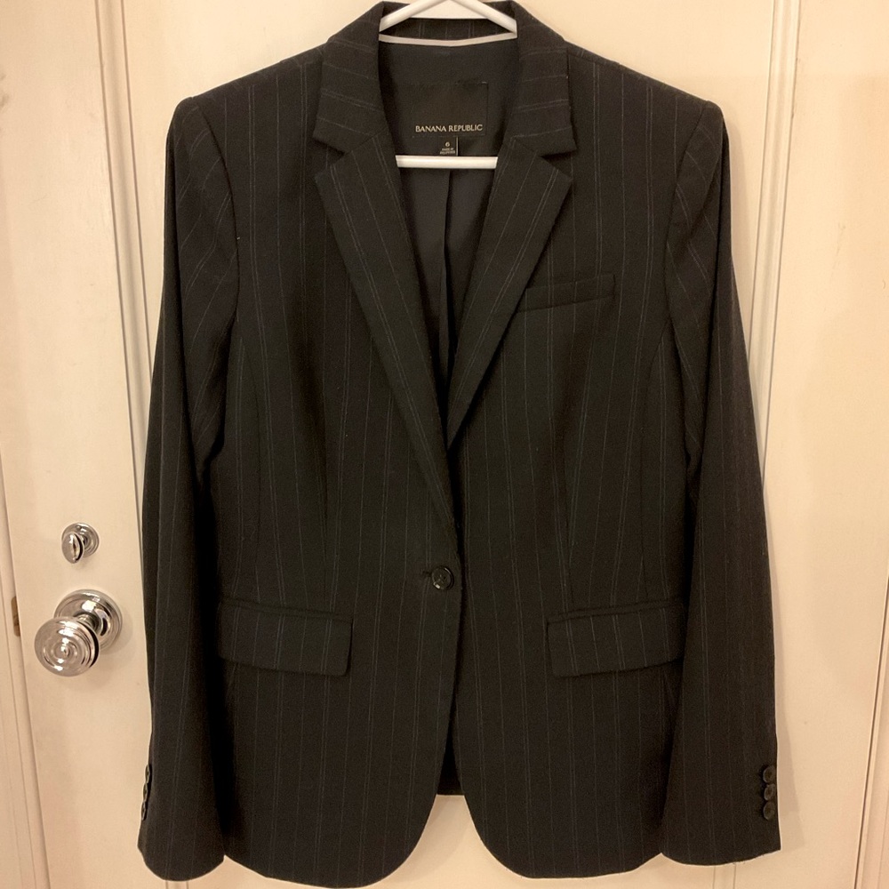 Banana Republic Women’s Blazer Size 6